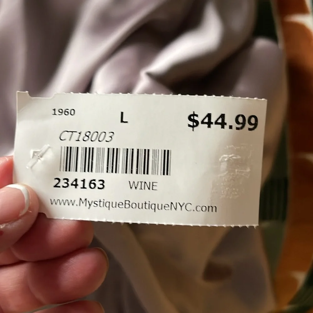 Eve satiny long sleeve crop top - Picture 7 of 7